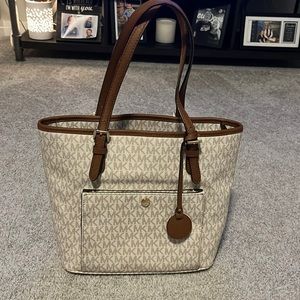 White Michael Kors Medium Tote Purse